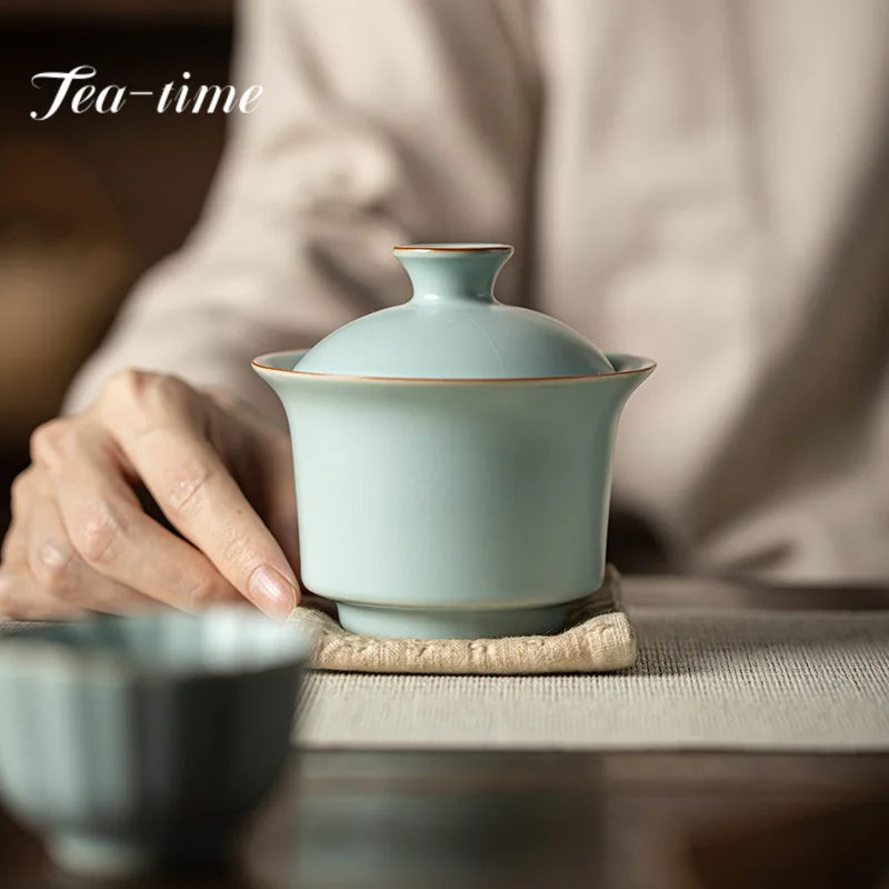 

180ml Boutique Azure Ru Kiln Gaiwan Antique Tea Brewing Cup Porcelain Bowls Tea Tureen Tea Maker Cover Bowl Tableware Collection