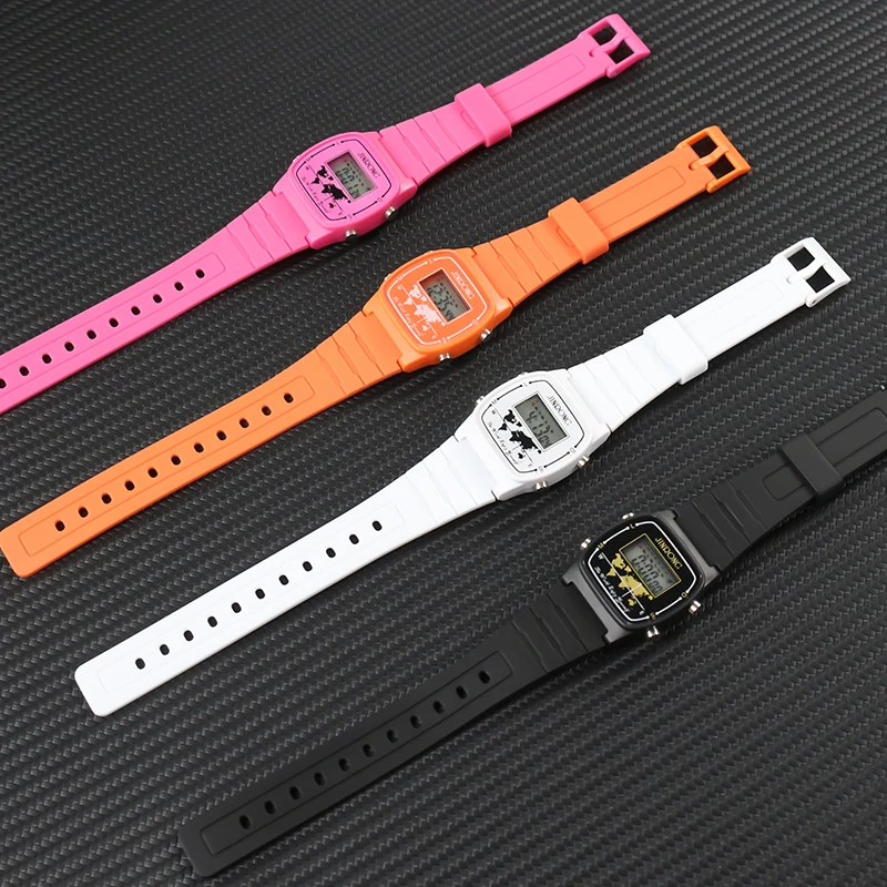 クラシックな小さな正方形 30 メートル防水 LED バックライト目覚まし時計学生電子多機能スポーツウォッチ