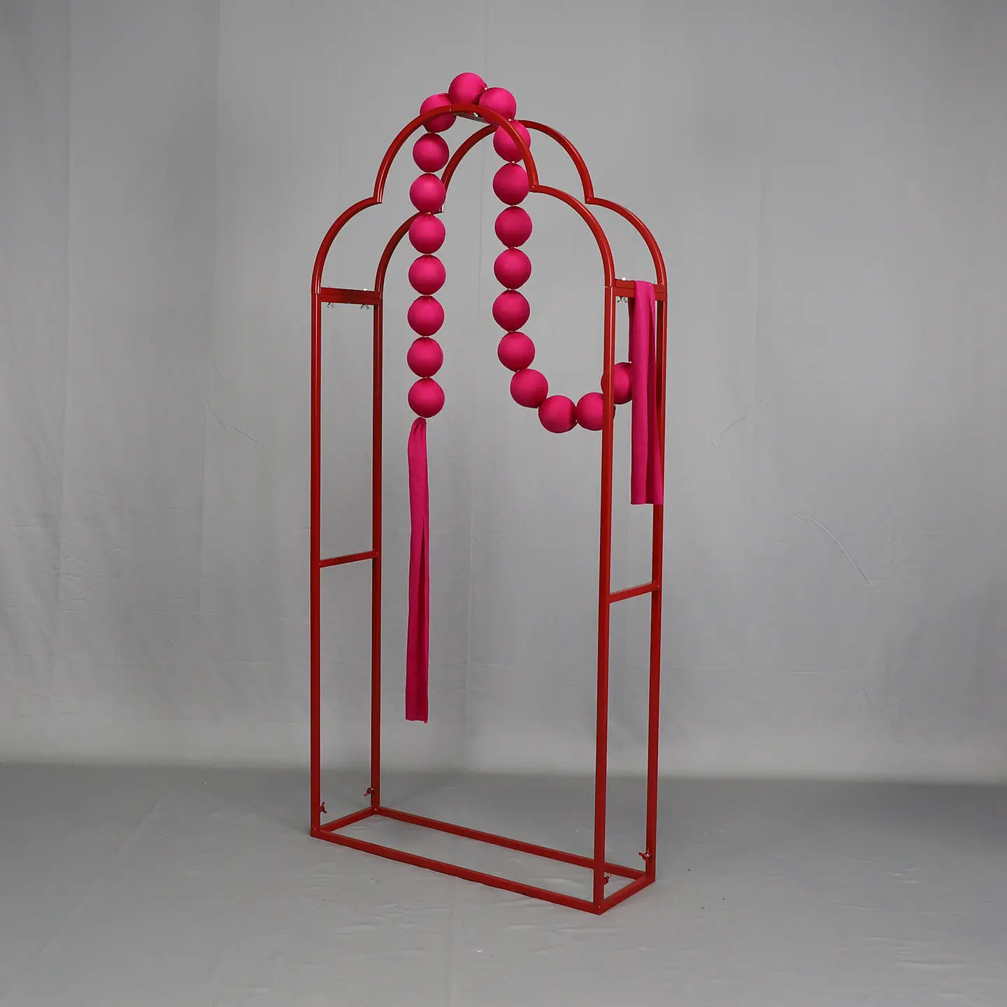 Nuevos accesorios de boda, banquete de compromiso con arco de hierro forjado, banquete de devolución, área de bienvenida, decoración de sala de bodas, flor