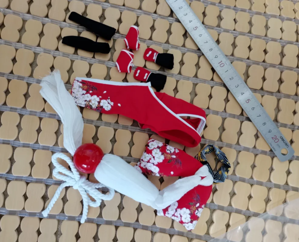 

Женская фотокамера TBL GS 1/6, модель для 12 дюймов