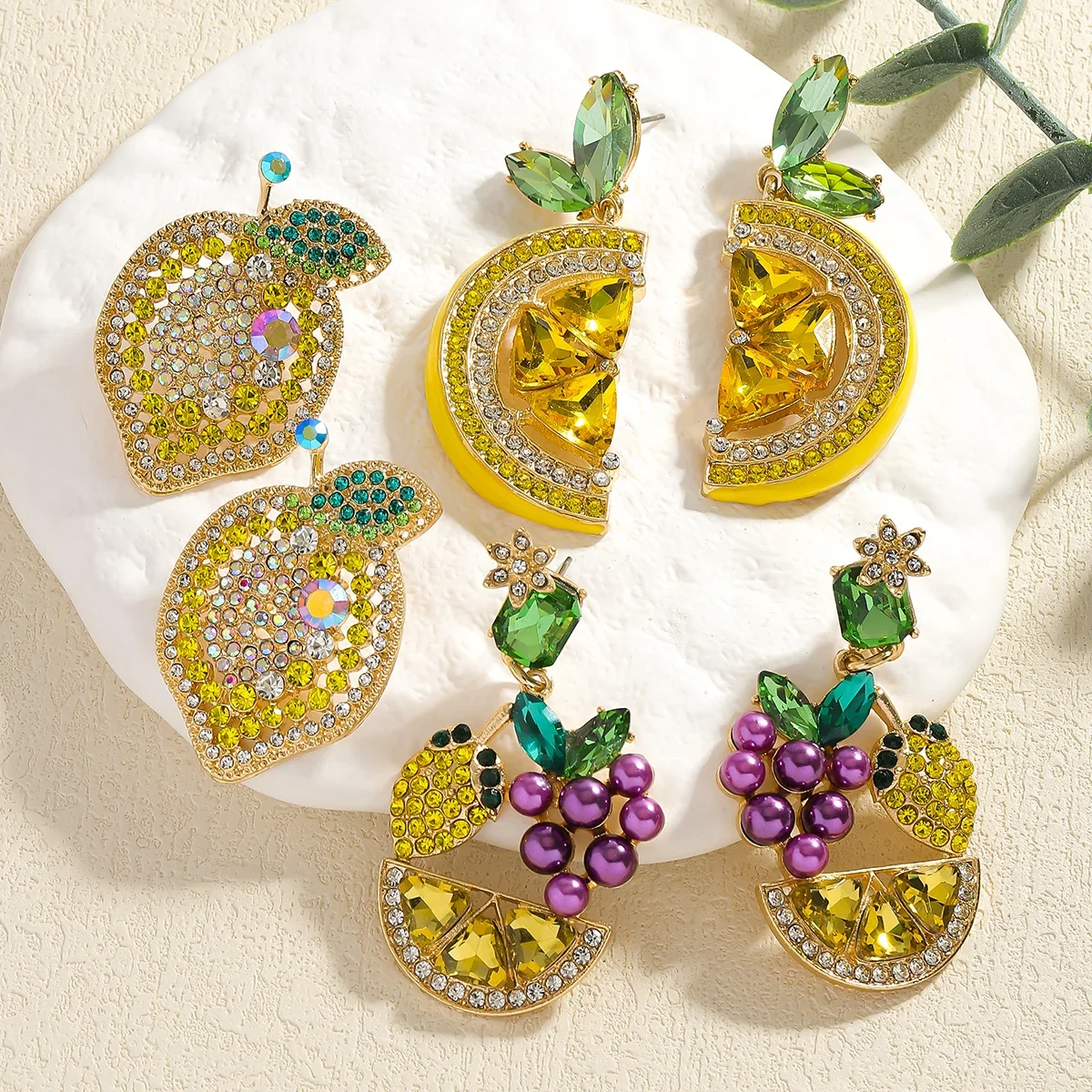 

Best Lady Fashion Bling Rhinestone Lemon Dangle Earrings Summer Vacation Beach Fresh Fruit Charm Jewelry Daily Wear Accessories