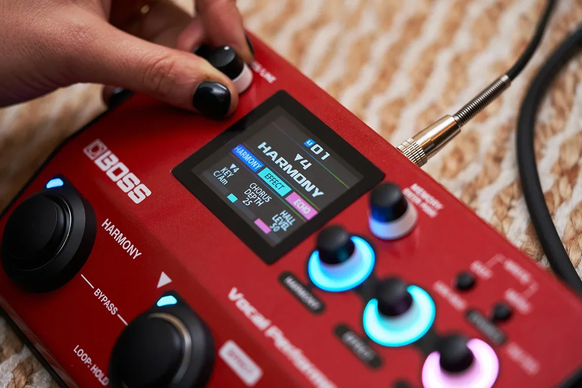 for Vocal Effects Pedal Multi-Effect Processor VE-22 with Looper for Singers Songwriters And Performers BOSS