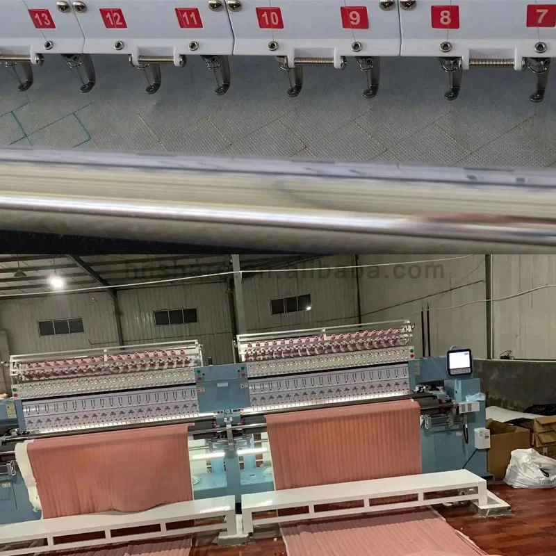 آلة صنع خياطة اللحف ذات الذراع الطويلة الأوتوماتيكية سترة منتفخة على شكل أوزة