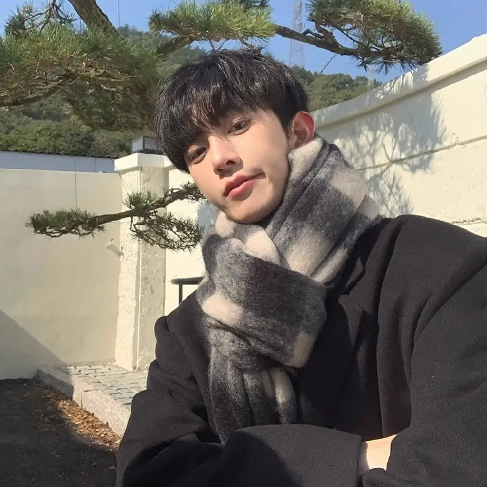 

Fashion Korean Men's Striped Plaid Scarf Fluffy Casual Winter Cashmere Scarf Soft Warm Checkered Scarf Male