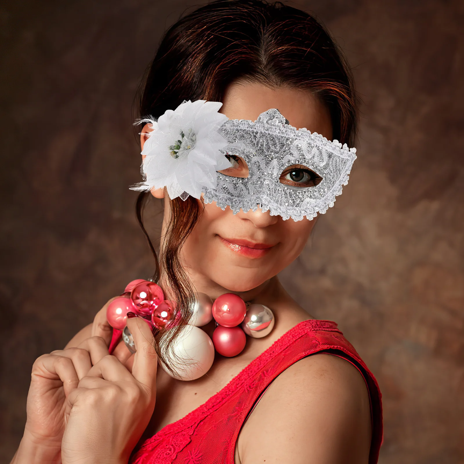 

Elegant White Lily Flower Crystal Rhinestones Lace Face Mask For Halloween Costume Party Masquerade Ball Durable