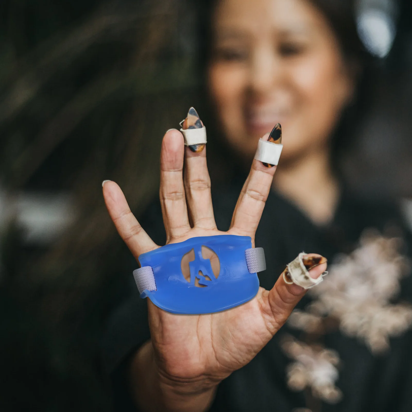 

1Pair Guzheng Finger Corrector Beginner Training Aid Hand Position Stabilizer Guzheng Practice Device Finger Exercise