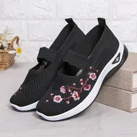 ​ Zapatos de mujer 2025, zapatillas informales de verano, suela gruesa bordada transpirable, asequible, envío gratis ​