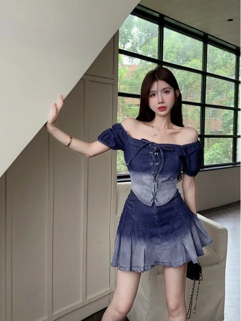 French Retro Gradient Denim Top Pleated Skirt Two-piece Set Women Lace Up Spicy Girl College Slim Summer Collarbone Lady Set New