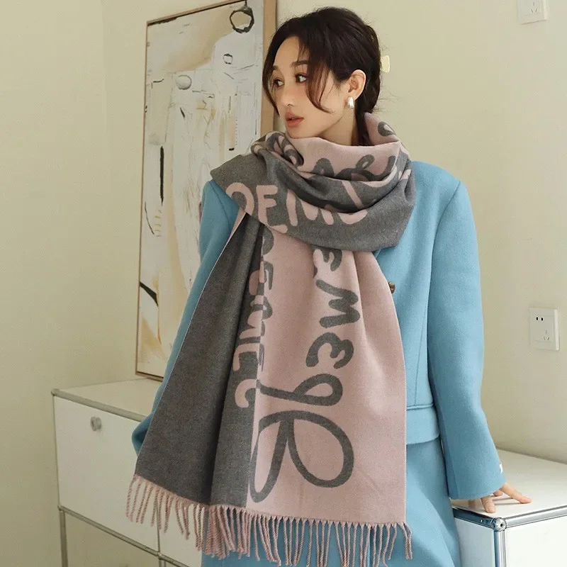 2025 New Europe Version Fashion Hair Scarf Senior Sense Office Thick Warm Shawl for Women Both Casual and Versatile Bib