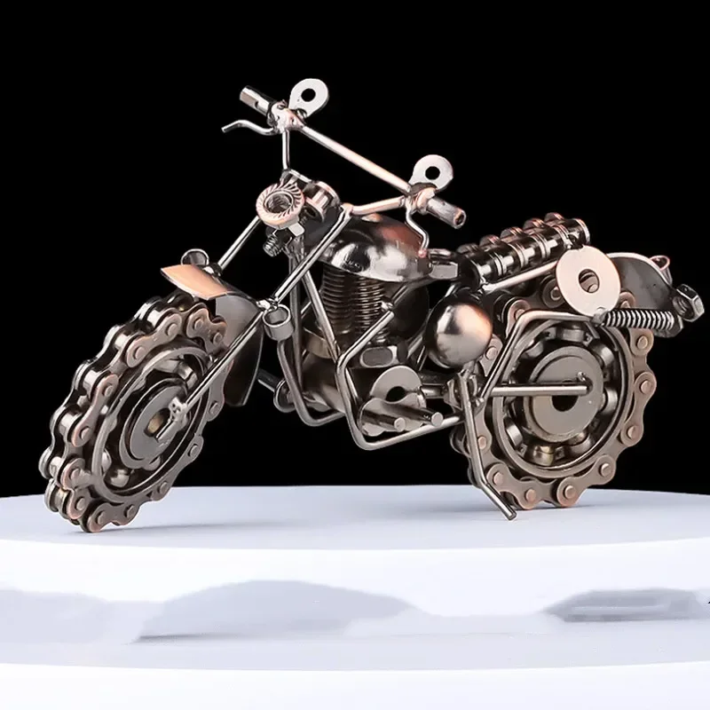 

Маленькая новая винтажная железная художественная мотоциклетная металлическая модель автомобиля, украшение, креативное украшение для дома, настольное украшение, винный шкаф, книги