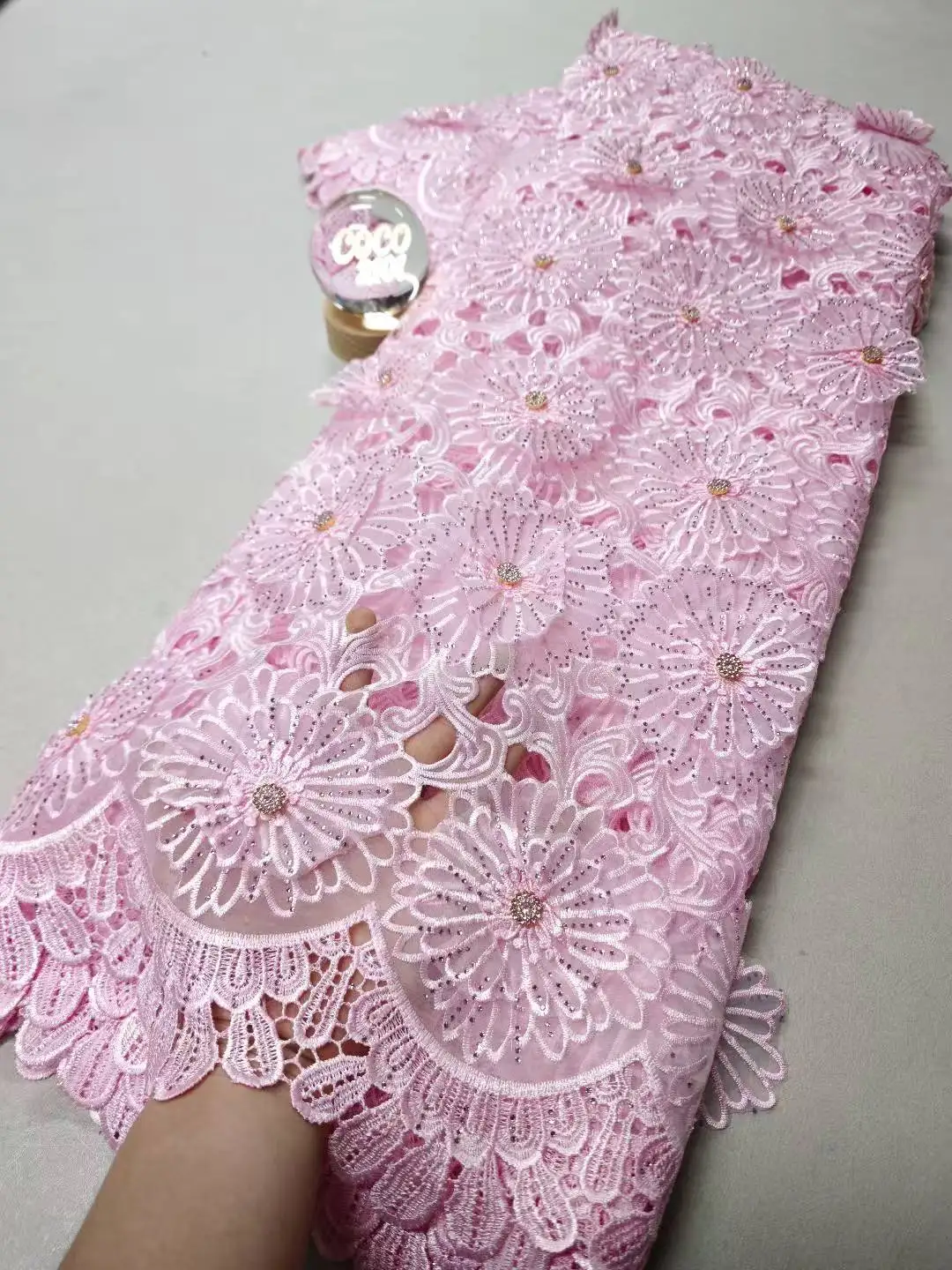 

Высококачественная африканская нигерийская хлопковая ткань с пайетками и вышивкой, кружево, фатин, 5 ярдов, для свадебных и праздничных платьев, шифон XL175 2026