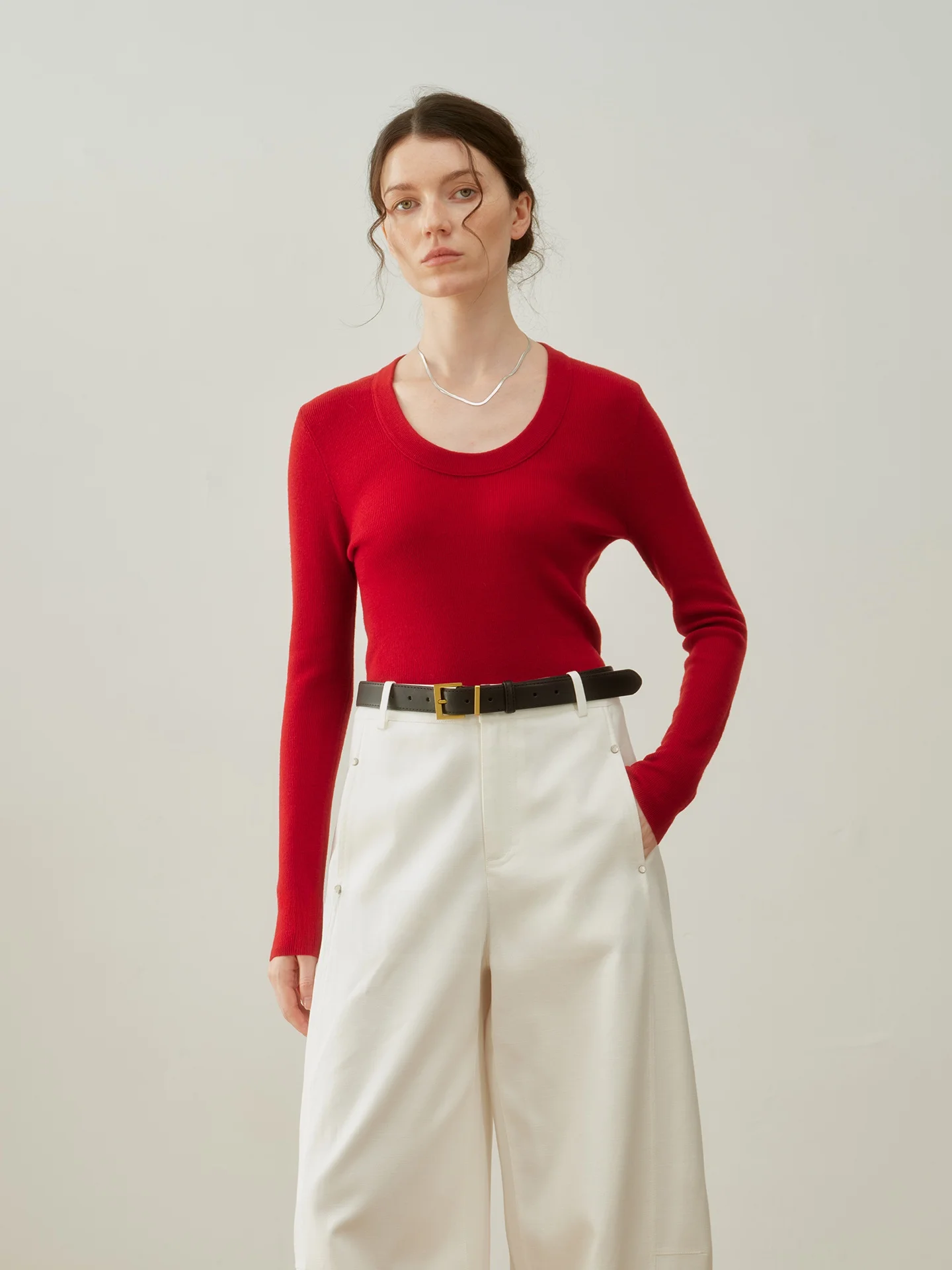 

ISENSEE женская облегающая шерстяная основа irt повседневный трикотаж U-Ne с v-образным вырезом осень-зима Faion Ele внутренняя одежда