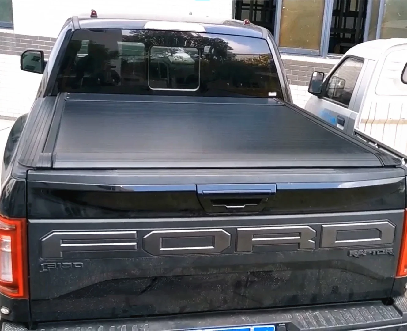 Retractable Tonneau Cover 4x4 Accessories For Ford Ranger Automatic Roller Shutter