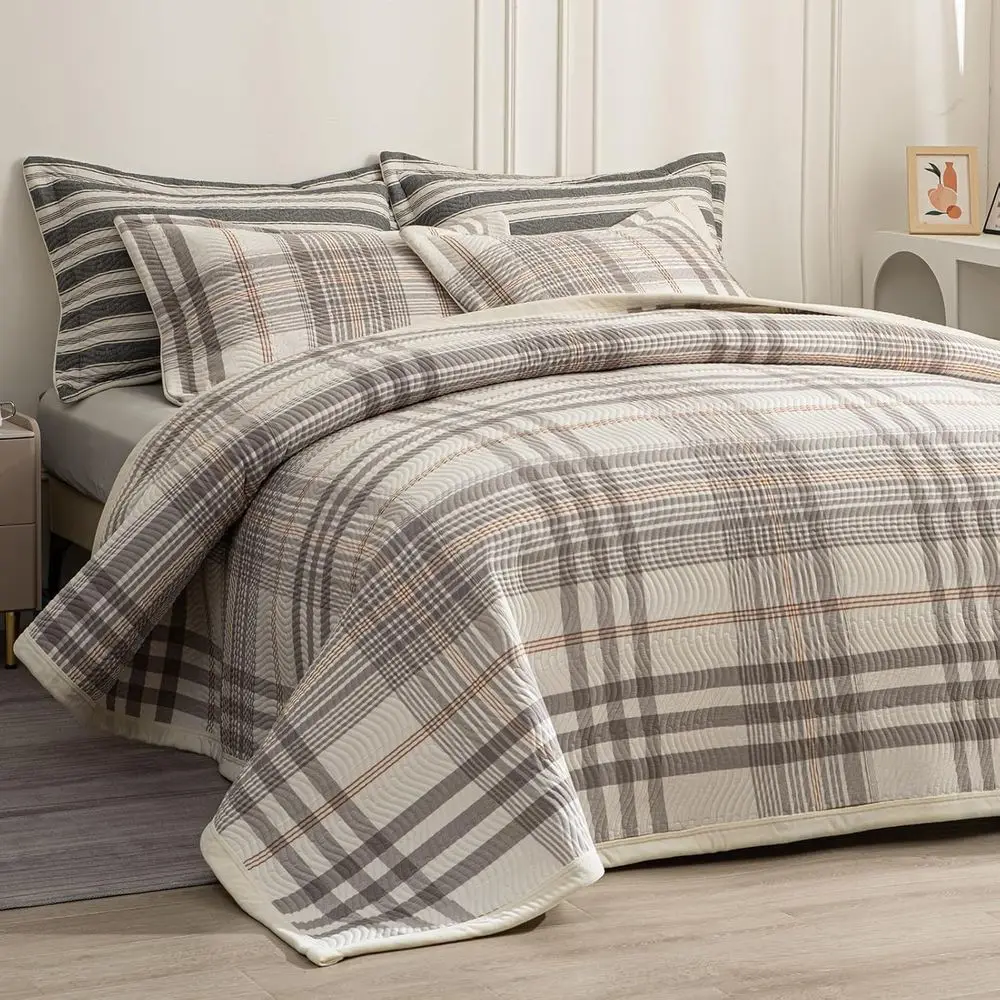 

Ultra Soft 3-Piece Queen Bedding Set with 2 Pillow Shams, Lightweight Reversible Coverlet Bedspread, Wave Quilting, 90x96, Grid-