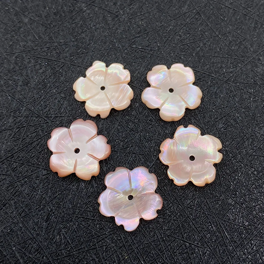 Wholesale Multicolor Flower Shape Pendant Natural Shells for Jewelry Making DIY Handmade Accessories Beaded Decoration Fashion