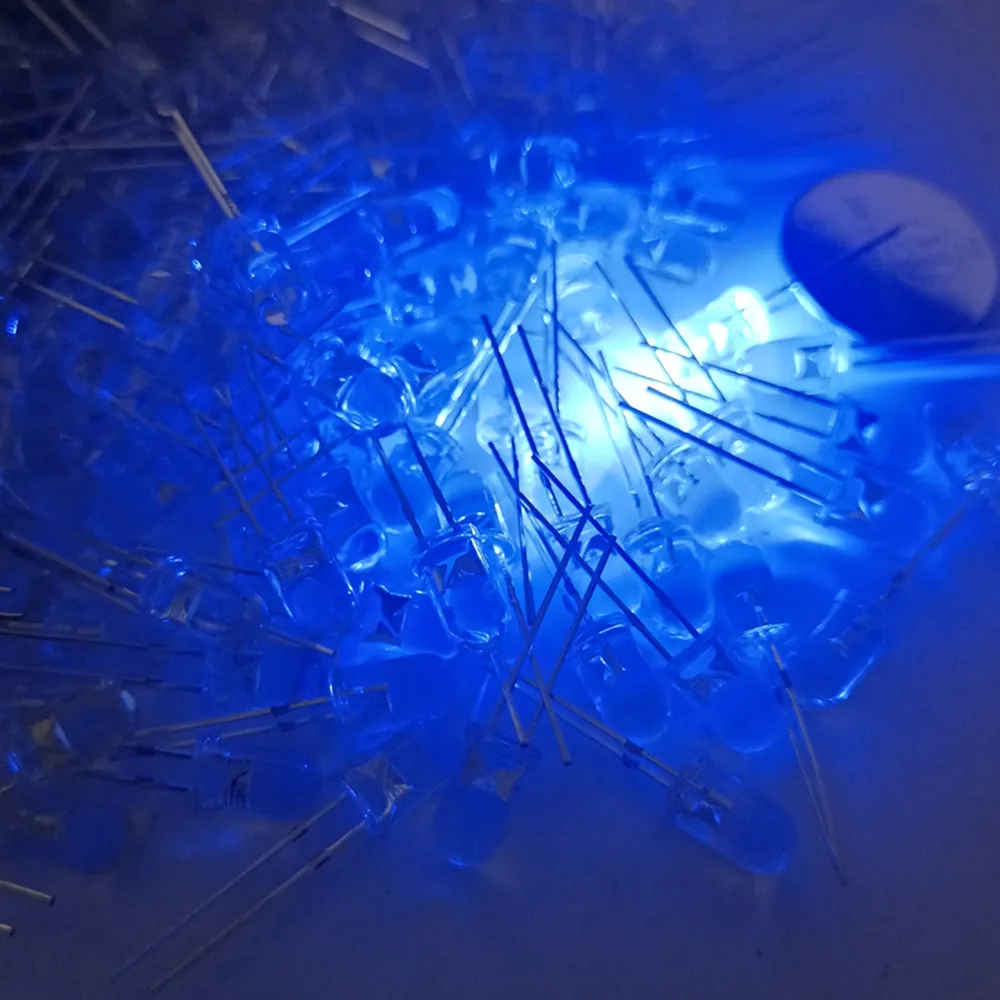 100PCS 5mm White Emitted Color Ultra-Bright LED Light Lamp Emitting Diodes 15000MCD E5M1