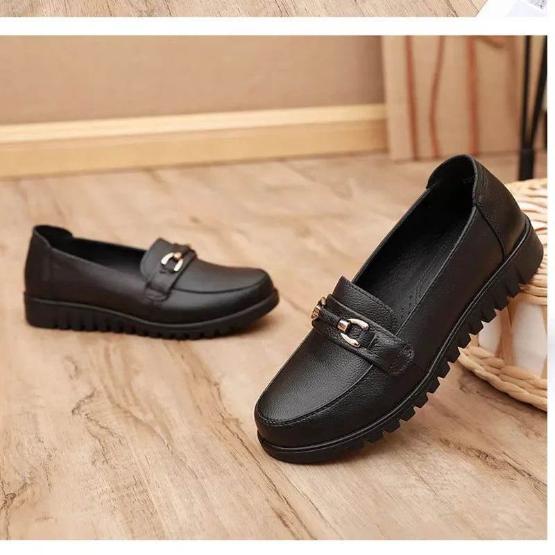 Women Shoes Flats Leather Sneakers Women  Comfortable Female Casual Walking Footwear Fashion Large Size Loafers Shoes Women