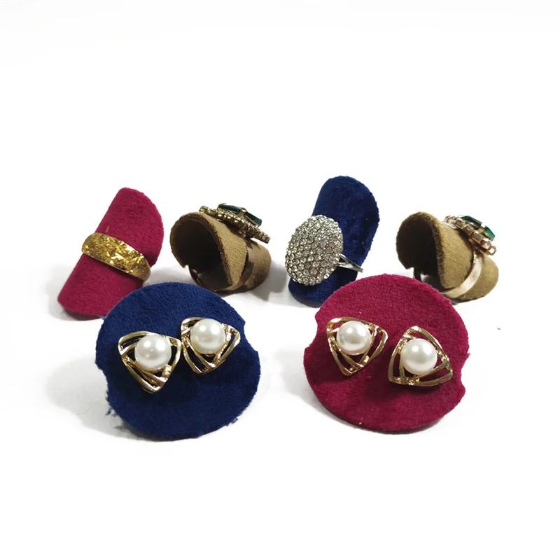 

Portable round Velvet Ring Display Props Jewelry Counter Jewelry Display Small Ear Studs Ornamentation Accessory Stand