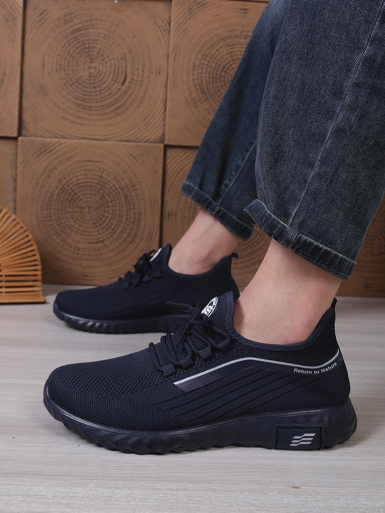 Atmungsaktive Herren-Freizeitschuhe, Vielseitige und Trendige Dad-Schuhe, Weichsohlige Einfache Herrenschuhe für Menschen Mittleren Alters – Detail 3