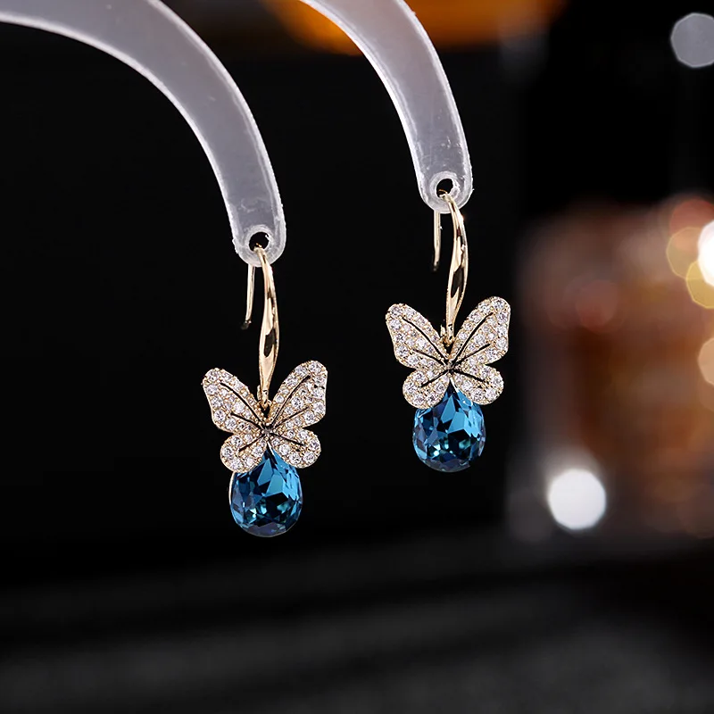 

High-end zircon blue crystal butterfly ear hook earrings, a versatile Korean-style, niche and elegant earpiece for commuting