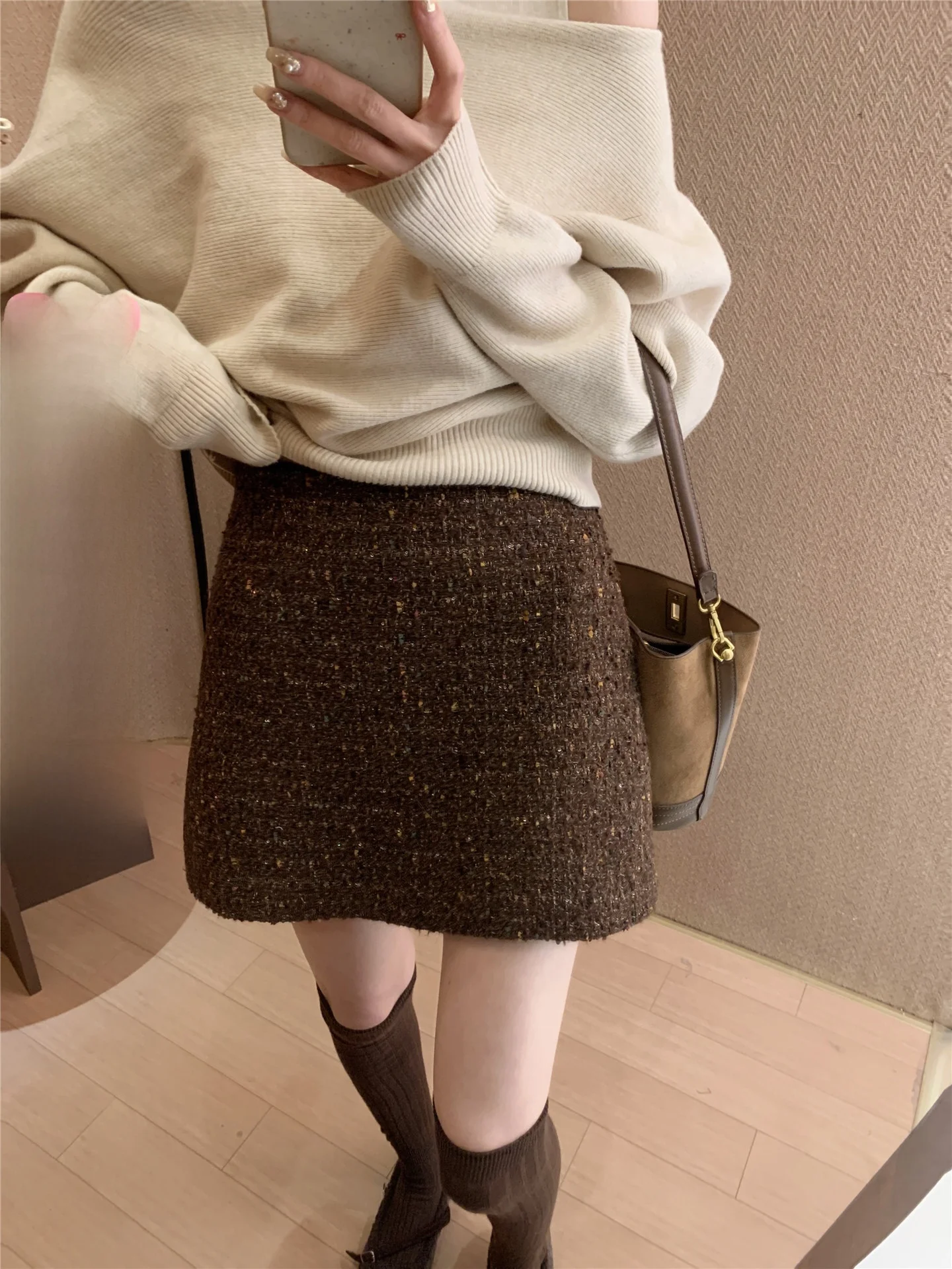 

High Waist Thickened Retro Fashionable Sequin Half Skirt Women's A-Line Short Skirt Versatile Cheese Commute Style Polyester ...