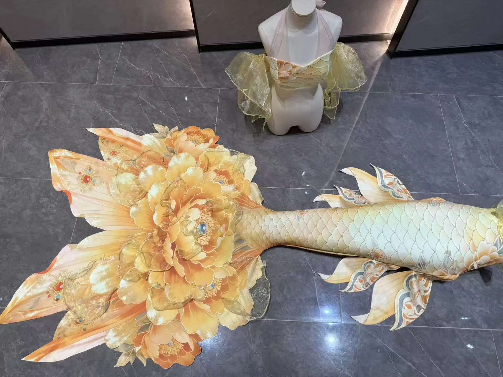 National Style Peony Flower Colorful Mermaid Big Tail Aquarium Diving Fish Tail Performance Disguised As Adult Diving view 6