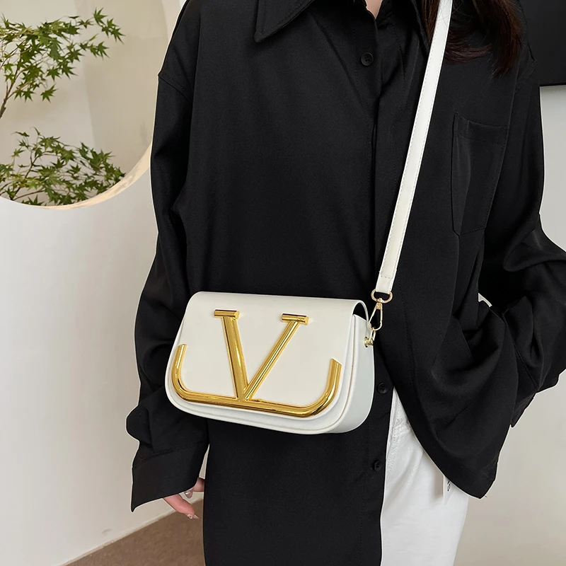 

​2025 New Parisian Elegance Crossbody Bag, Women's Vintage Leather Shoulder Purse, Minimalist Letter Logo Design Chic Versatile​
