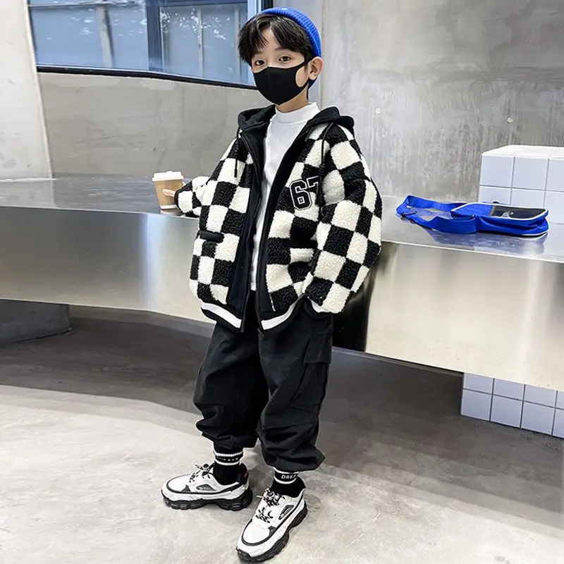 2024 Young Boys' Lamb's Fleece Coat Hooded Black White Checkerboard Zipper Warm Plush Thickened Winter Causal Fashion 4-14 years