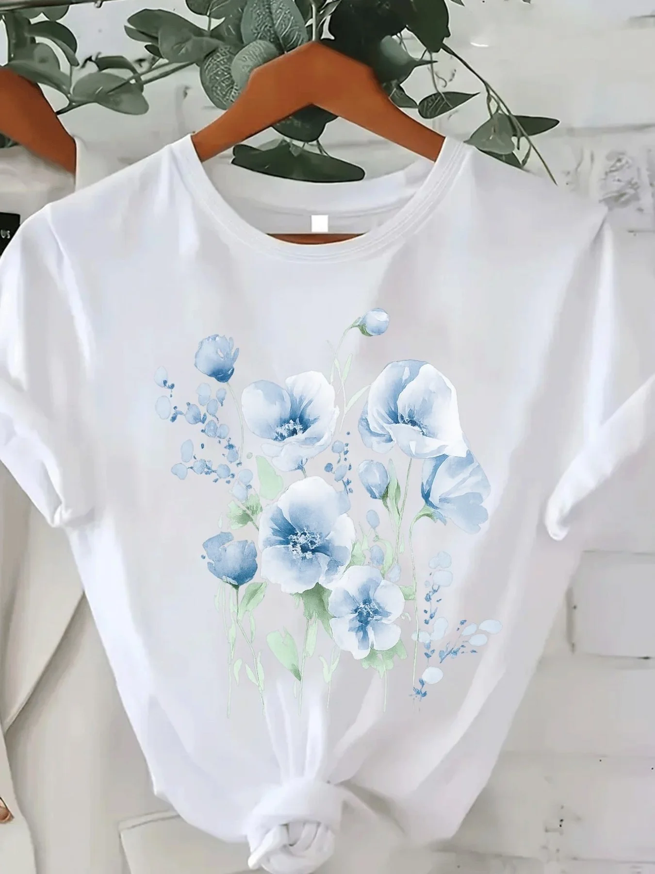 Women'S Blue T Shirt with Delicate Blue Poppy Flowers Print Sleeve Round Neck Blouse Breathable Comfort Fit Suitable