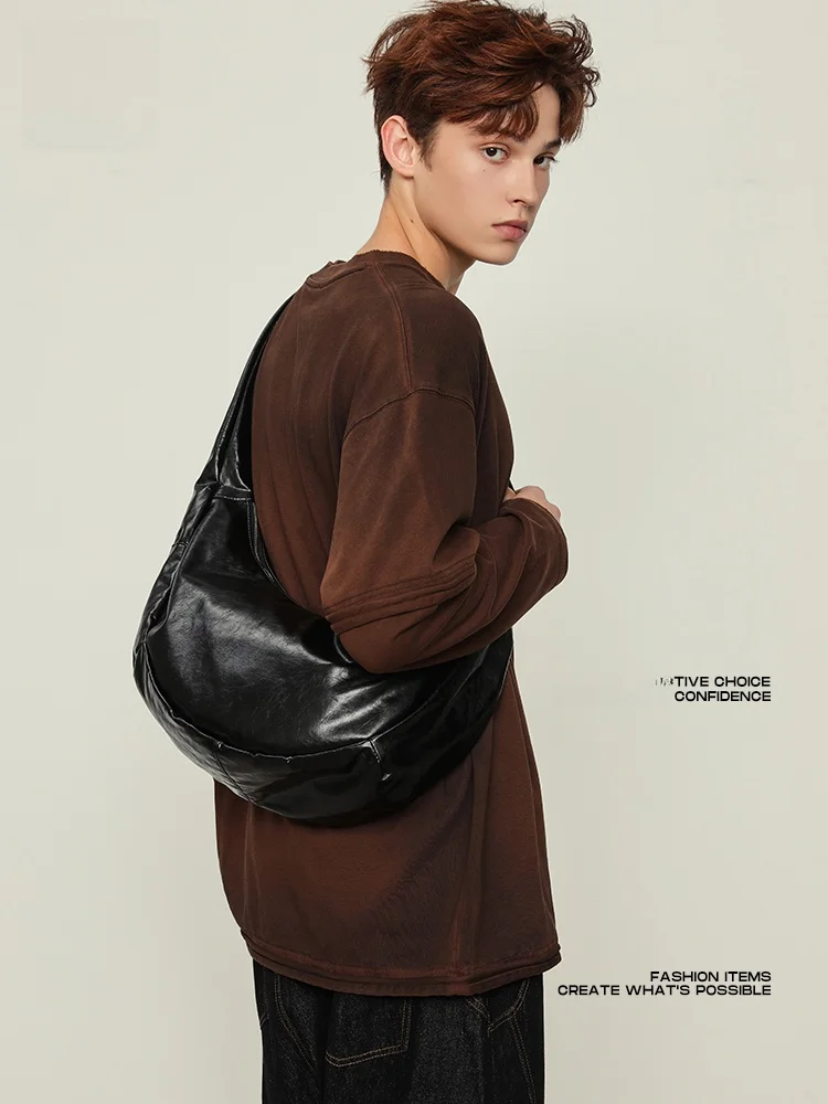 Black Large Capacity Retro Dumpling Bag Soft Leather Original Crossbody Bag Trendy Boule Bag for Young Men And Women