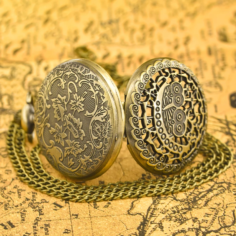 ساعة جيب برونزية عتيقة للطلاب من الذكور والنساء ، بومة لطيفة ، تصميم قاطع ، كوارتز ، قلادة عتيقة ، هدية