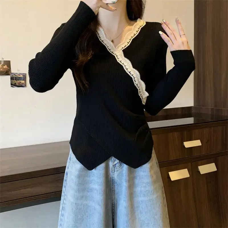 Lace Spliced Slim Pullovers Fashion Irregular Spring Autumn V-Neck Women's Clothing Long Sleeve Casual Basic Solid Color T-shirt