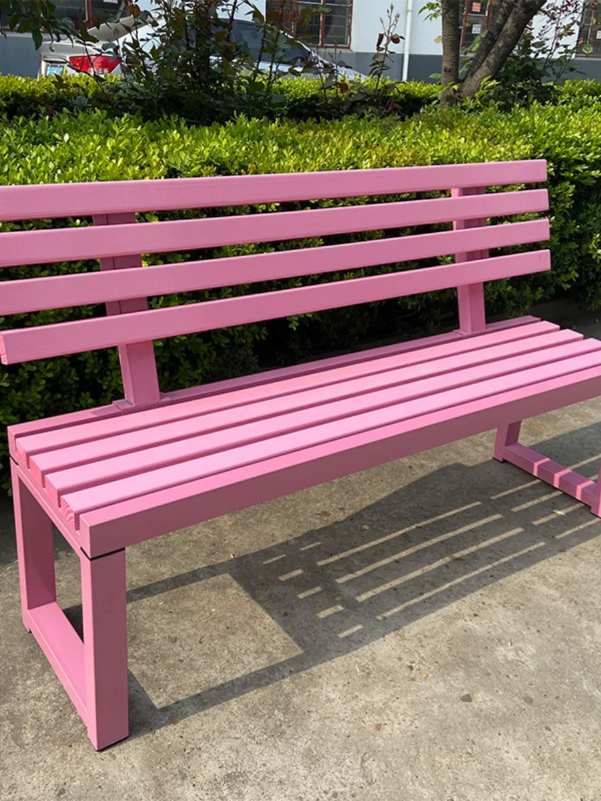 Internet celebrity pink backrest park chair outdoor bench shopping mall rest solid wood stool courtyard wrought iron bench white