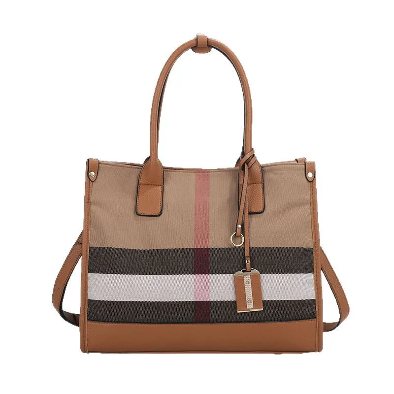Elegant And Classic Women's Shoulder Bag Genuine Leather Handbags For Daily Use By Famous Designer Luxury Brand