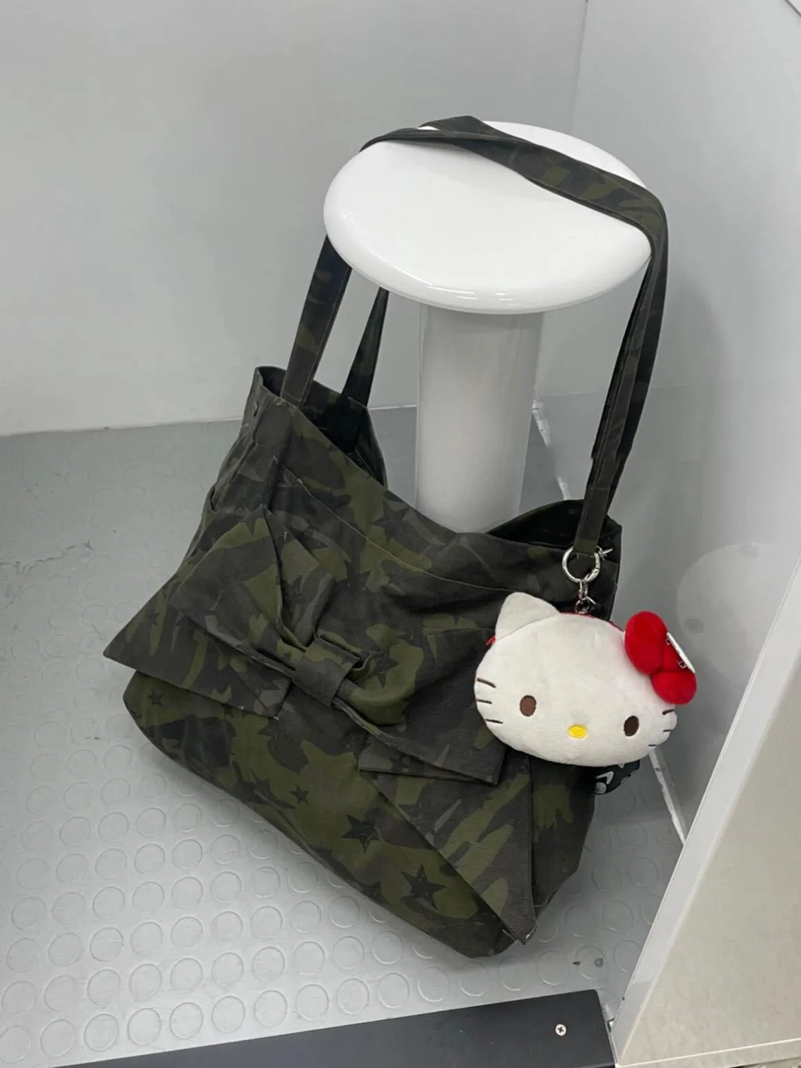 

Корейская большая сумка-тоут на одно плечо, повседневная парусиновая сумка с узлом для подмышек, модная модная новая модель 2025 года