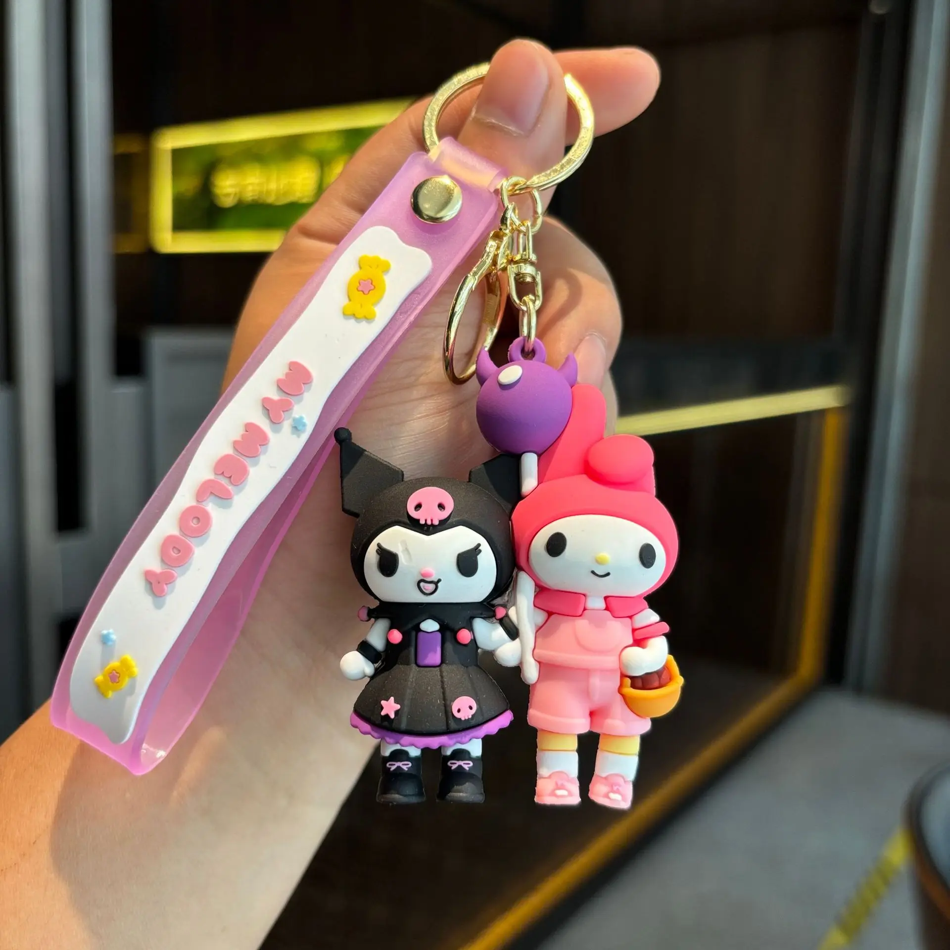 

New model Kuromi Hello Kitty Keychain Cartoon 3D Doll Schoolbag Pendant Pvc Soft Key Pendant Women's Bag Pendant Children's Gif