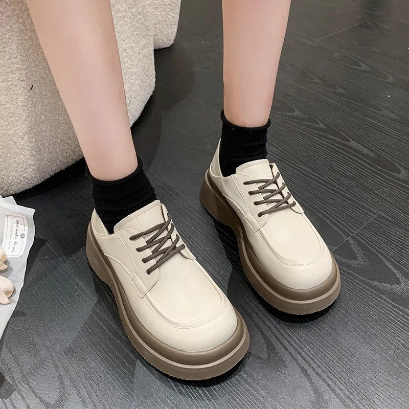 Big Size 35-42 New Outdoor Casual Safety Womens Leather Shoes Ladies Shoes Luxus Designer Platform Girls Fashion Free Shipping