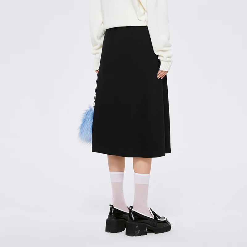 Semir 2023 Women Skirt Girlish Sweet Flower Mid-length Skirt Female Slit Black Knitted Skirt Skirt for Women