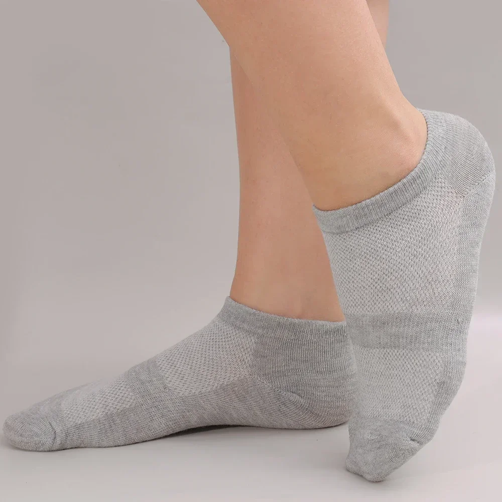 1/5pairs Men Ankle Socks Solid Color Black White Gray Invisible Breathable Cotton Sports Socks Male Short Socks Women Men Sox