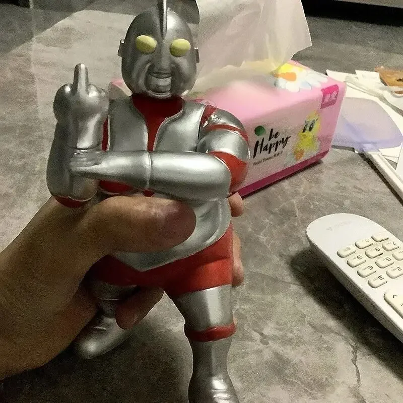 Bandai 18cm Ultraman rysunek Ultraman Obesity Anime rysunek Gk pcv urodziny Model kolekcje Model zabawka dla dzieci prezenty dla dzieci