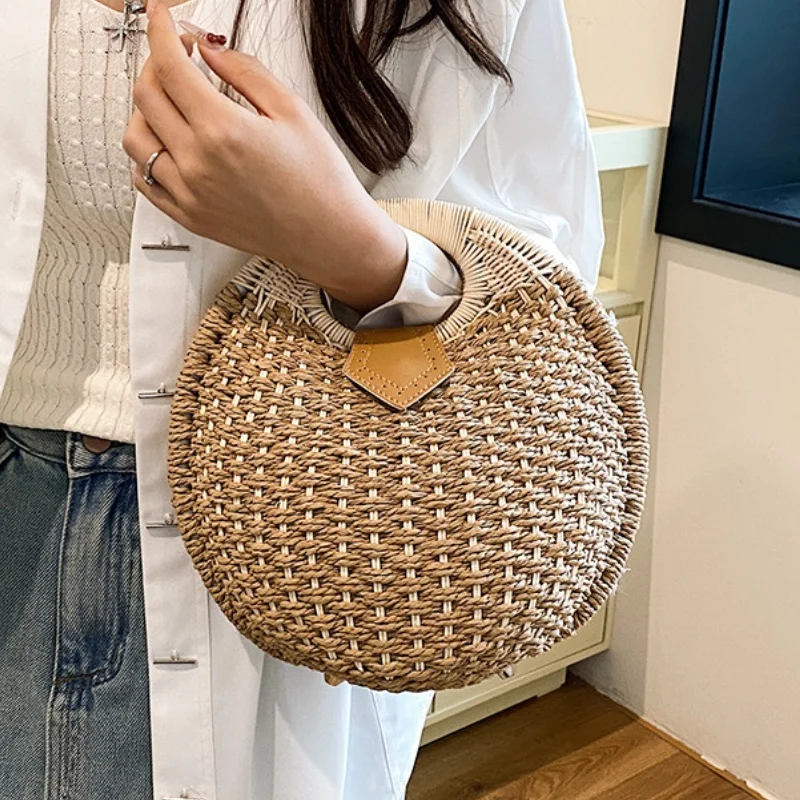 Rattan Shell Handbag Luxurious Desinger Brand Shoulder Bag Fashion Summer Shoulder Handbag Straw Large Women Tote Bags Purses