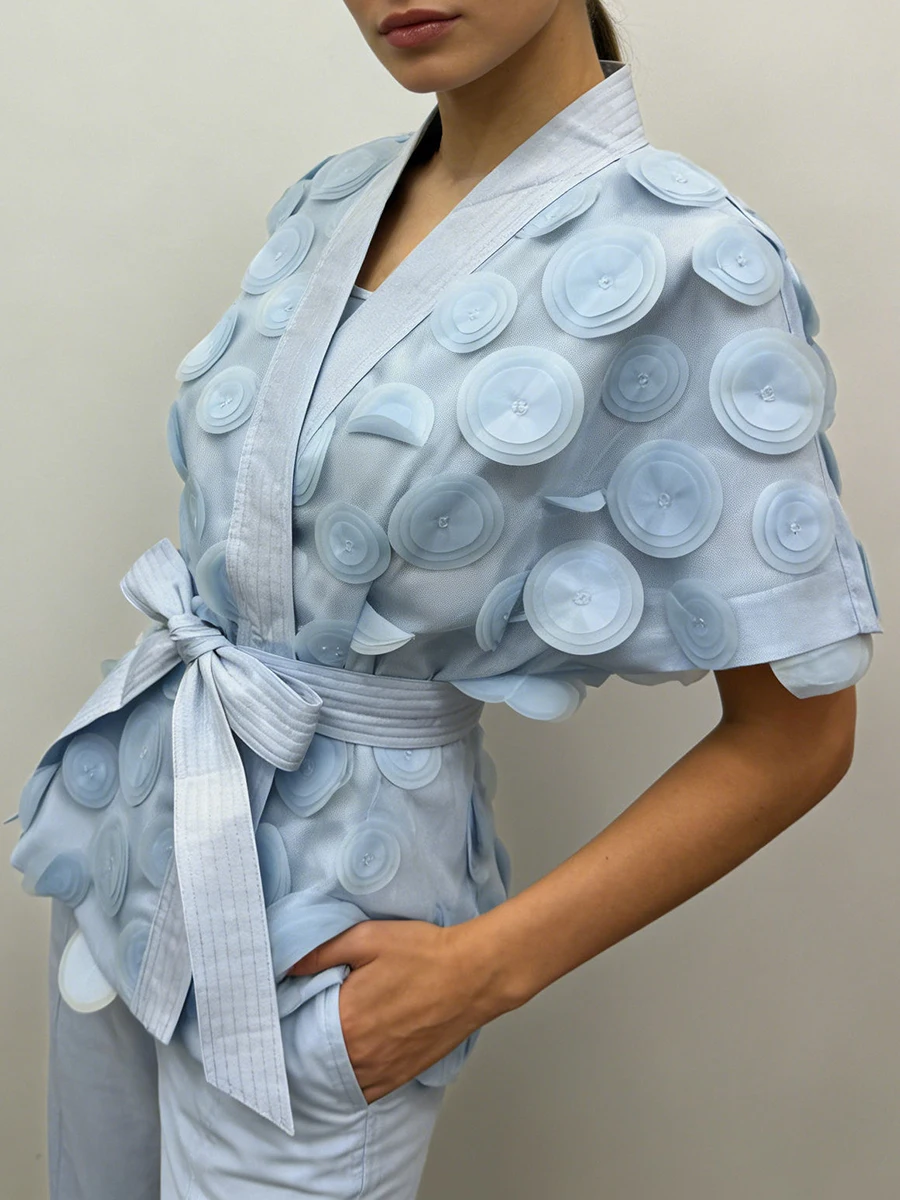 VGH Zwart Chic Gesplitst 3D Ronde Decoratie Shirt voor Vrouwen V-hals Korte Mouw Patchwork Lace Up Avondblouses Vrouwelijke Nieuw