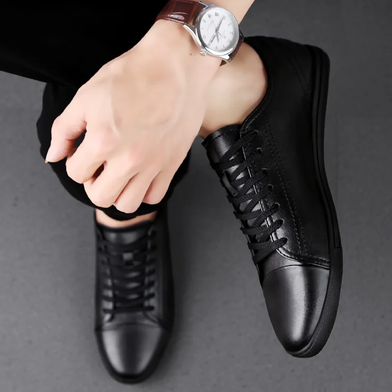 2024 Hot Sale Genuine Leather Casual Shoes Men All-match Outdoor Walking Shoes Lightweight Skate Shoes Men Flats Mens Sneakers