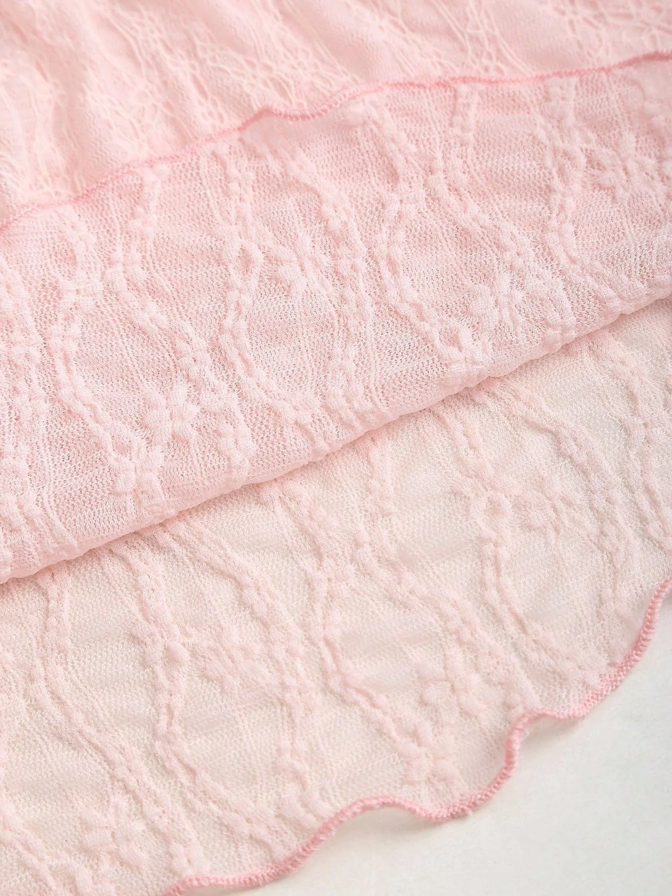 Französische einfarbige Spitzen-Jacquard-Camisole-Weste mit Schleifenverzierung, tailliertes kurzes Oberteil, sanfte und reine Stilweste. – Detail 6