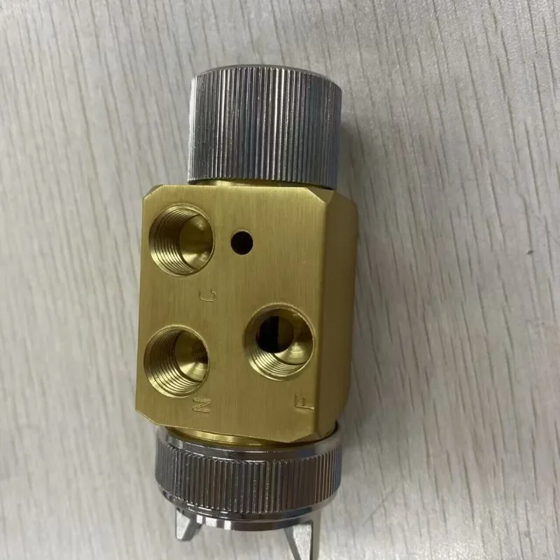 Spray gun A200 simple automatic spray gun wave welding pine perfume spraying A-200