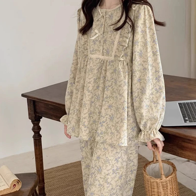 Spring And Autumn Small Floral Round Neck Long Sleeve Loose Pants Home Casual Pajamas Set