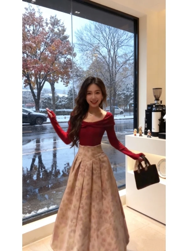 

Red Knitted Long Sve Top And Mid-Length Skirt Faionable Two-Piece Set for Women Autumn Winter High Waist Chinese Sle
