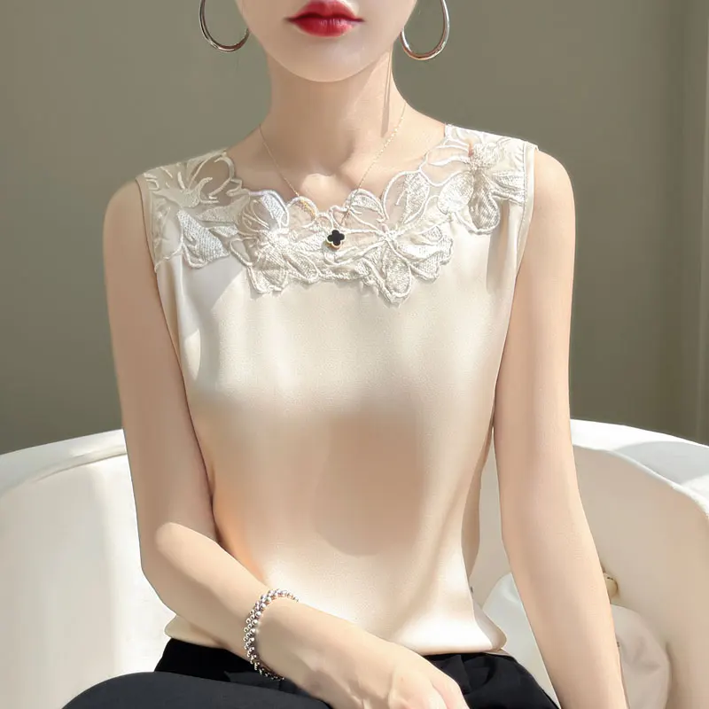 2024 Lace O-neck Silk Camisole Women Wear Large size Satin Bottoming Shirt Summer Vest Sleeveless Top in Suit Waistcoat