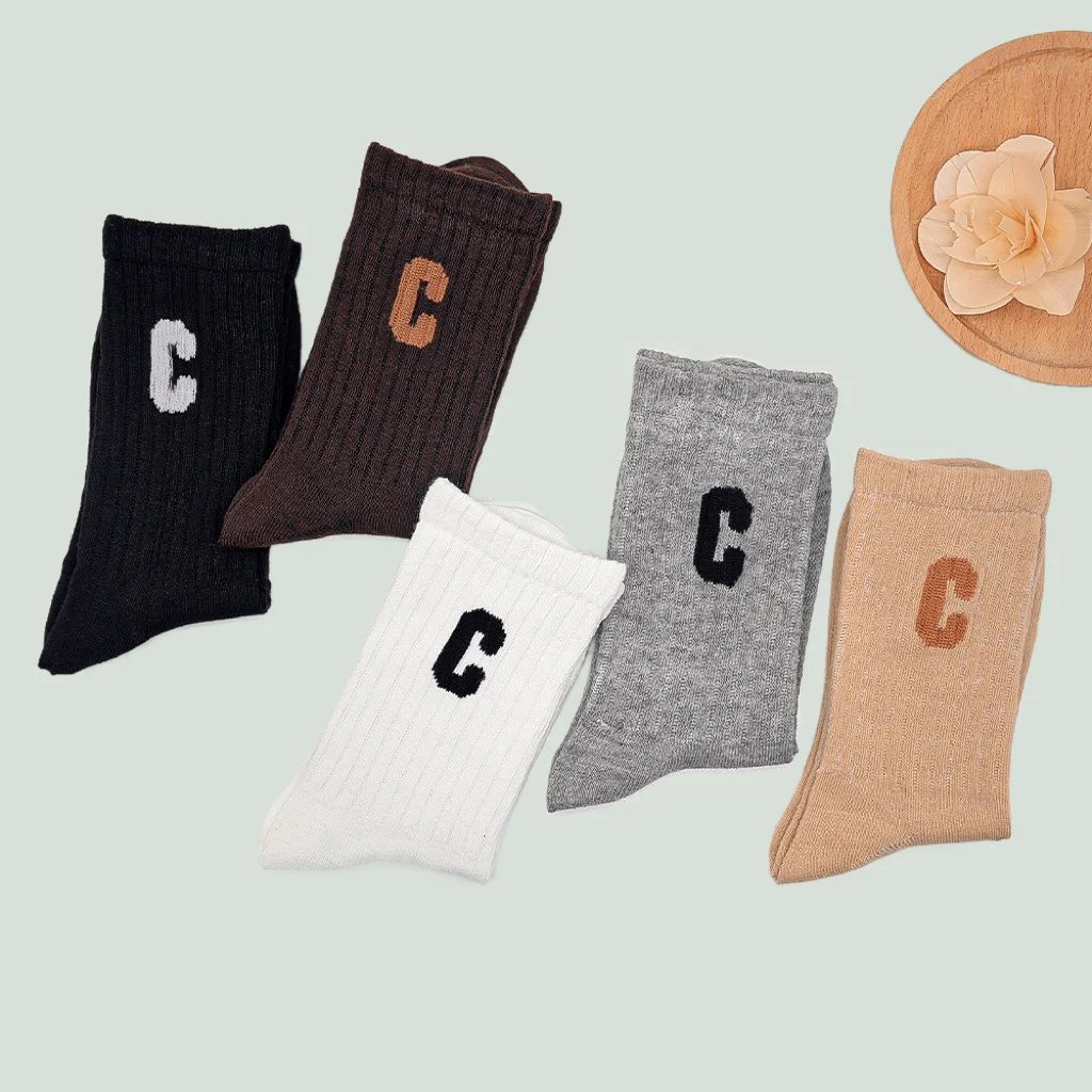 Chaussettes décontractées en coton à rayures verticales pour femmes, mi-tube, lettre, document solide, tout match, haute qualité, nouveau, 5/10 paires