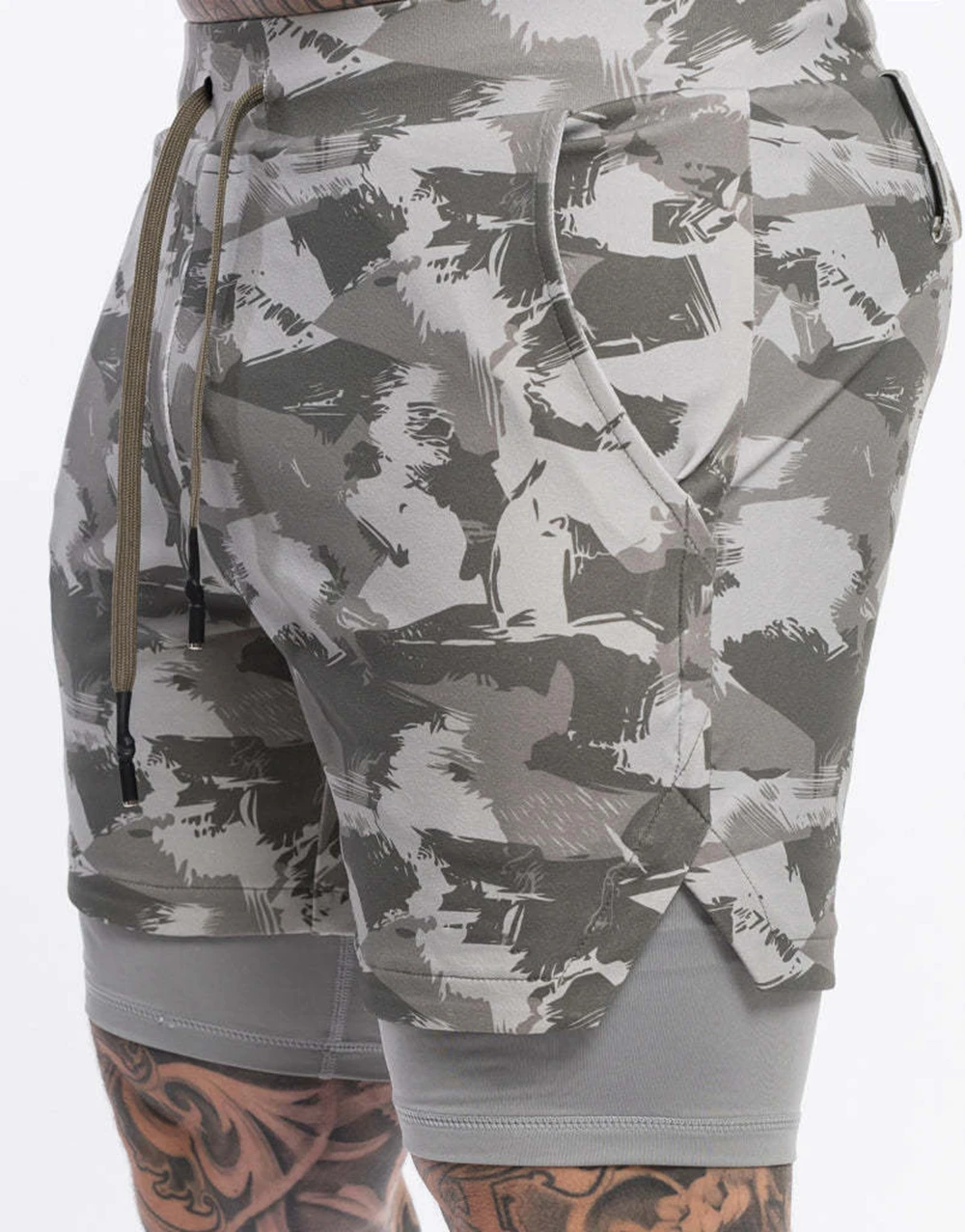 Mens Camouflage 2 IN 1 Workout Fitness Shorts Breathable Jogger Shorts Camo Gyms Bodybuilding Quick Dry Leisure Running Shorts